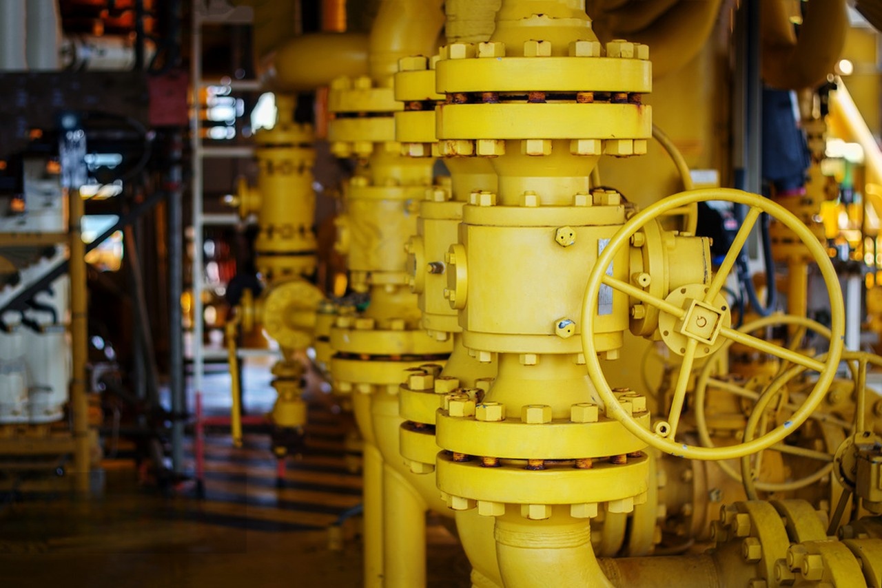 Model Types and Application Scenarios of Stainless Steel Flange Gate Valves